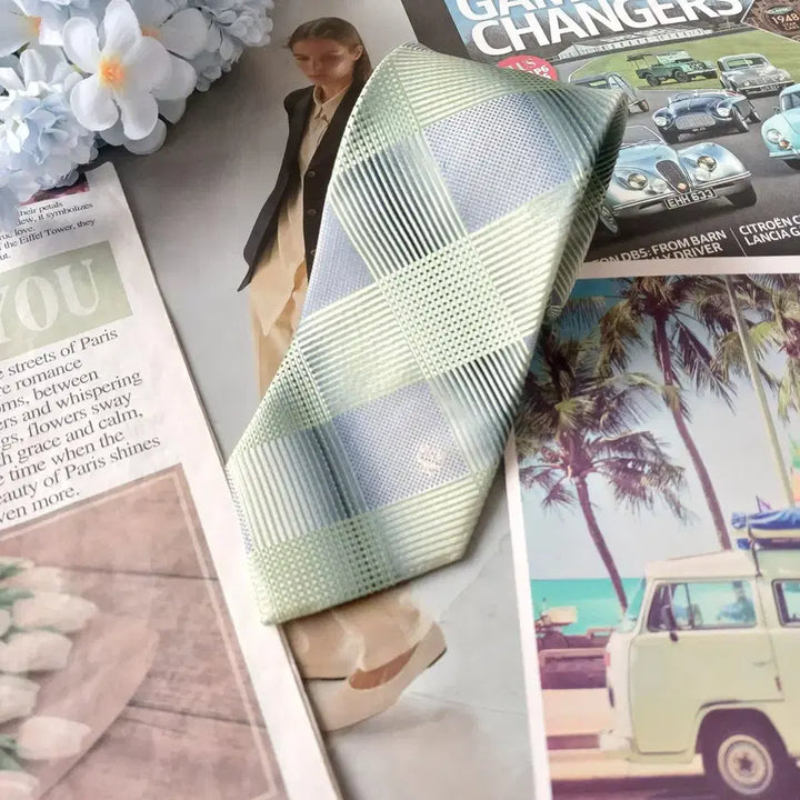 [BUNJANG] MCM Silk Mint Check Pattern Tie 8.2cm / 엠씨엠 실크 민트 체크 패턴 넥타이 8.2cm A+등급 A19637