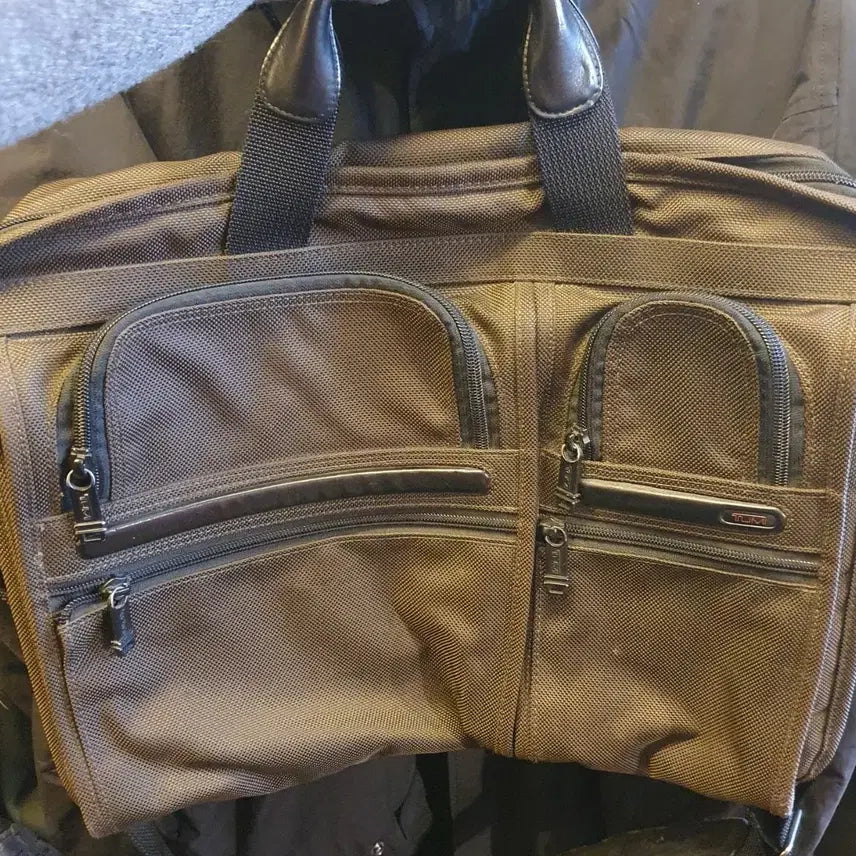 [BUNJANG] Tomorrow X Together T Pass Laptop Bag / 투미 t pass 노트북  가방