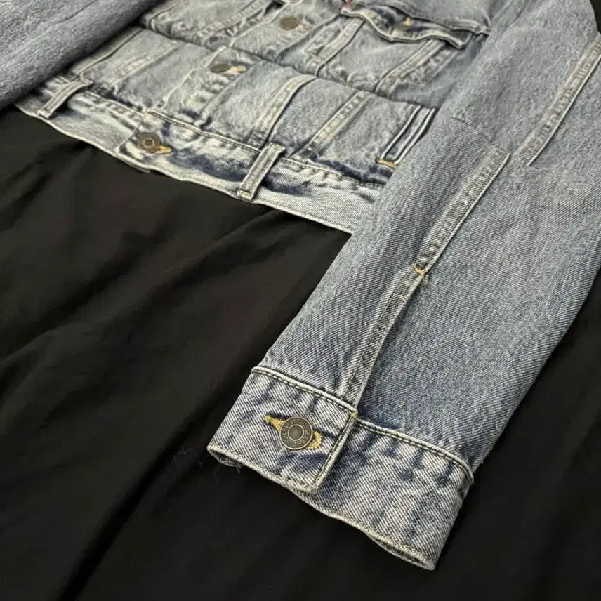[BUNJANG] Vetements Levi's 17SS Cropped Denim Jacket / 베트멍 리바이스 17ss 크롭 데님