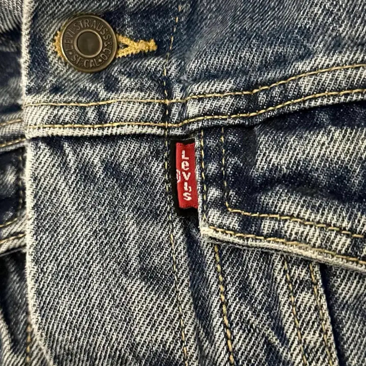 [BUNJANG] Vetements Levi's 17SS Cropped Denim Jacket / 베트멍 리바이스 17ss 크롭 데님