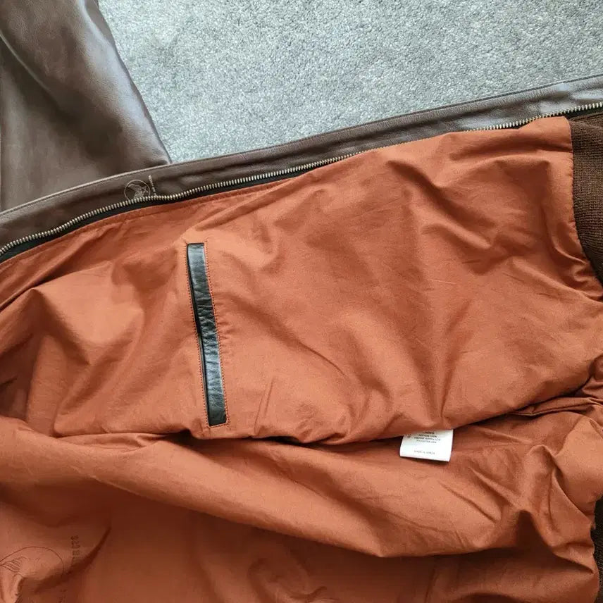 [BUNJANG] Acapella Clothing A2 Cowhide Leather Jacket / 아카펠라클로딩 a2 가죽자켓 카우하이드(암소가죽)44 한정판