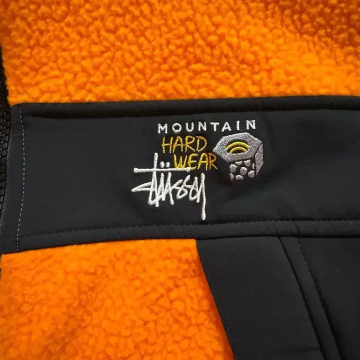 [BUNJANG] Stussy x Mountain Hardwear Fleece Jacket Alpine Orange / 스투시x마운틴 하드웨어 플리스 자켓 알파인 오렌지 L팝니다.