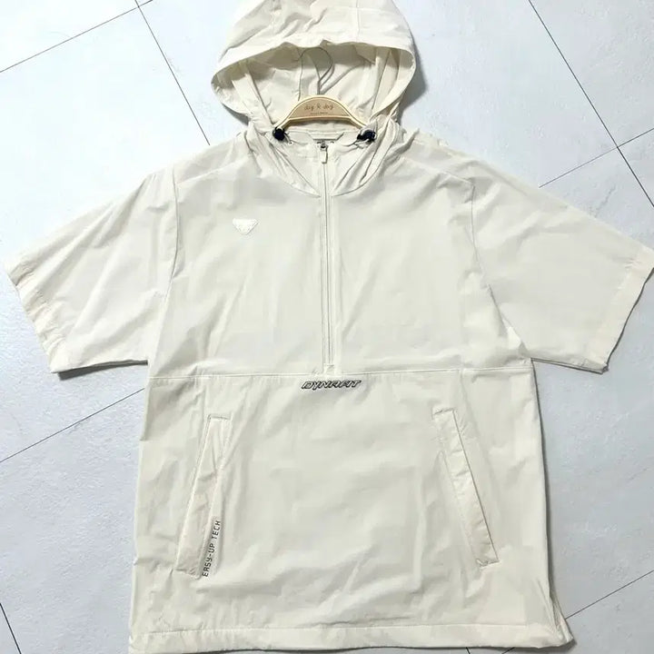 [SOLD OUT] 다이나핏 반팔 바람막이