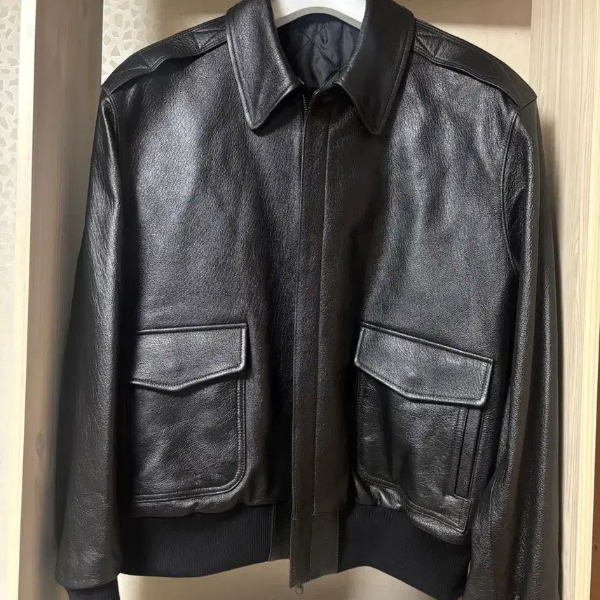 [BUNJANG] Coore Goatskin A-2 Leather Jacket (Black, Size L) / 쿠어 고트스킨 A-2 레더자켓 블랙 L