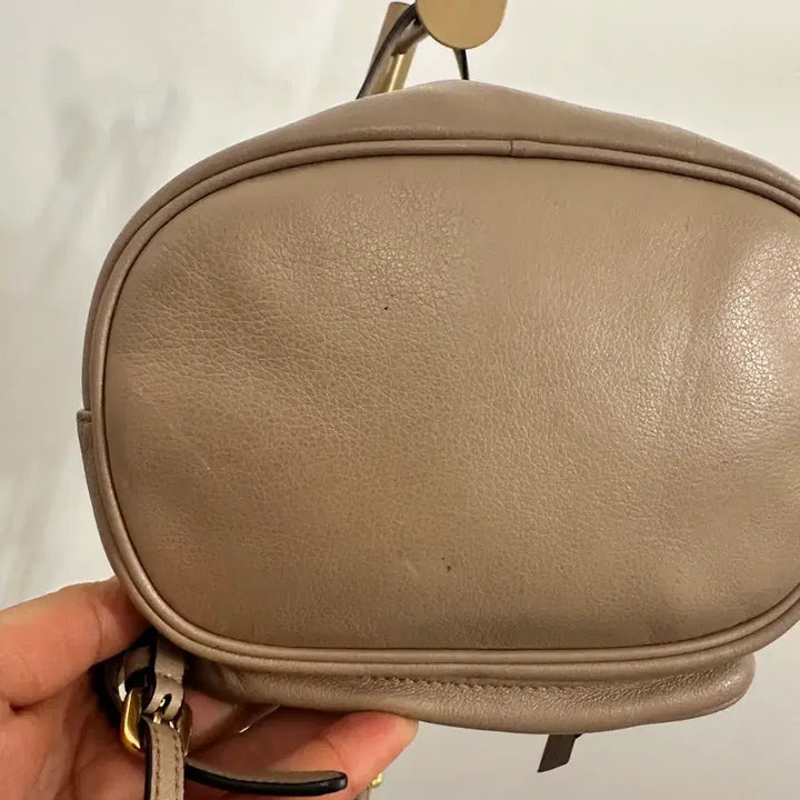 [BUNJANG] Prada Calfskin Soft Leather Bucket Bag Shoulder Bag / 정품 프라다 카프스킨 소프트 레더 버킷백 숄더백 가로17세로23