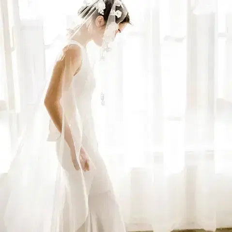 [BUNJANG] Premium Handmade Wedding Veil (White Rose Style) - Imported from Japan / 일본 수입산 고급 수제웨딩베일 대여 (백장미 st)