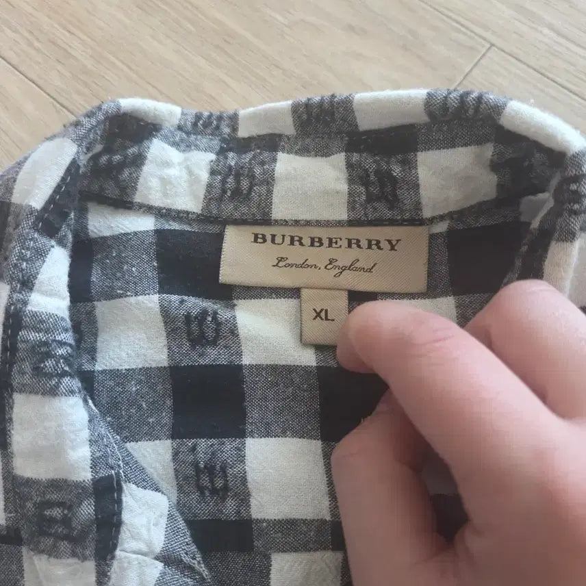 [BUNJANG] Burberry Checkered Shirt / 버버리 체크 셔츠