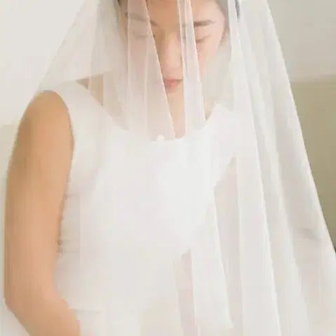 [BUNJANG] Imported Japanese Handmade Wedding Veil Rental (Semi-Long with Small Flower Pattern) / 일본 수입산 고급 수제웨딩베일 대여 (세미롱 작은 꽃무니 st)