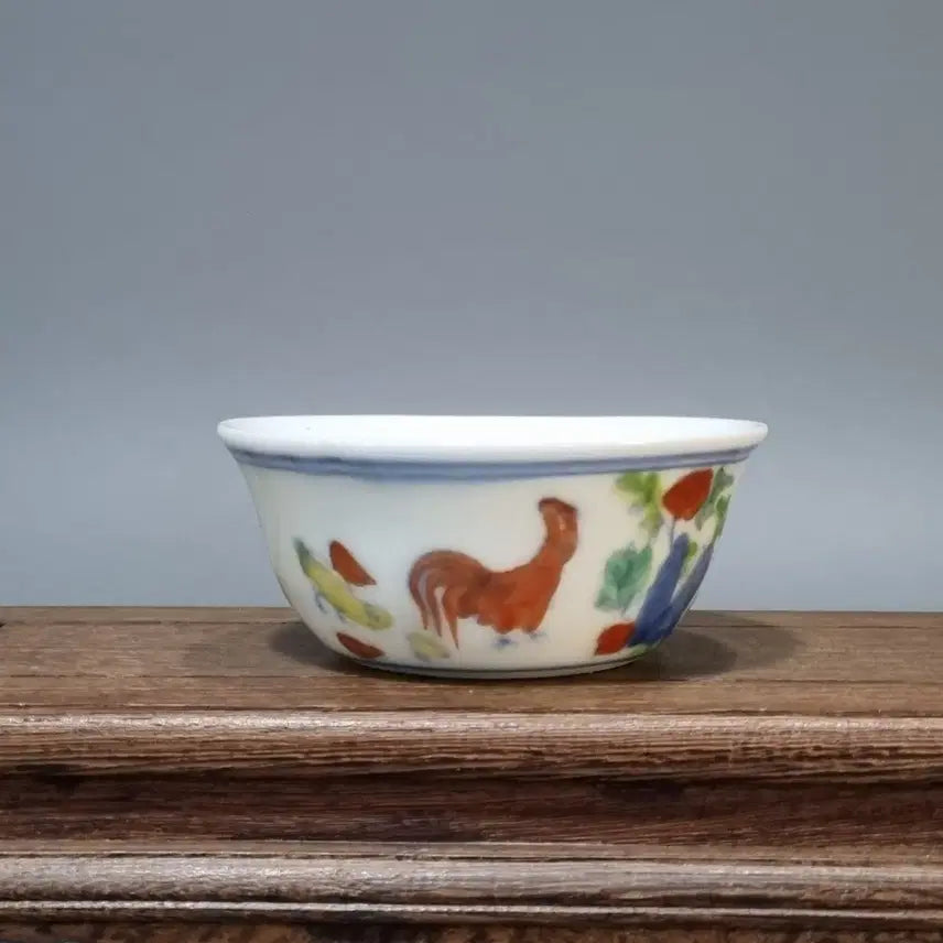 [BUNJANG] Ming Dynasty Chenghua Period Doucai Chicken Motif Wine Cup / 대명성화년제 투채계항배. 지름8.6고3.7