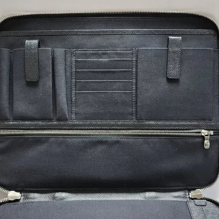 [BUNJANG] Louis Vuitton Blamidor Briefcase / 루이비통 블라미드르 브리프 케이스