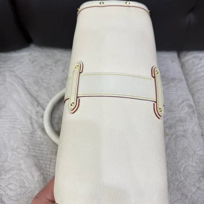 [BUNJANG] Louis Vuitton White Leather Shoulder Bag / 루이비통 화이트 레더 숄더백