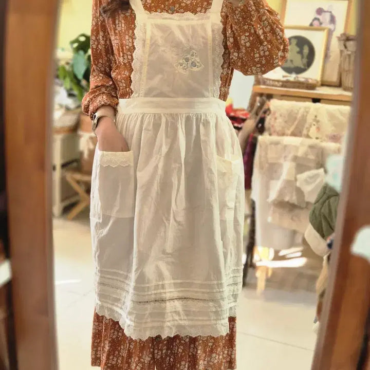 [BUNJANG] White Lace Trimmed Apron Vintage Style / 레이스 장식 화이트 앞치마 빈티지 스타일