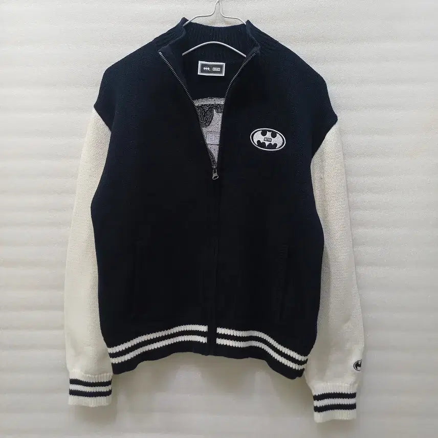 [BUNJANG] KITH Batman Kids Zip-Up Knit Jacket / 한섬 KITH 키스 x 배트맨  키즈 아동 L 집업 니트 자켓 사랑봉봉