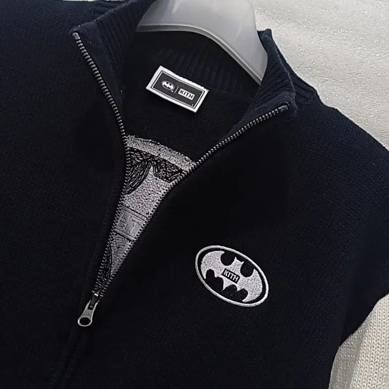 [BUNJANG] KITH Batman Kids Zip-Up Knit Jacket / 한섬 KITH 키스 x 배트맨  키즈 아동 L 집업 니트 자켓 사랑봉봉