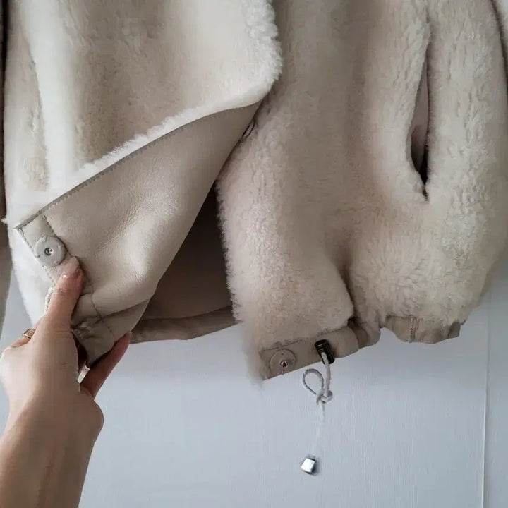 [BUNJANG] Zigot Reversible Sheepskin Mouton / 지고트 정가200 리얼양모 양털 리버시블 무스탕
