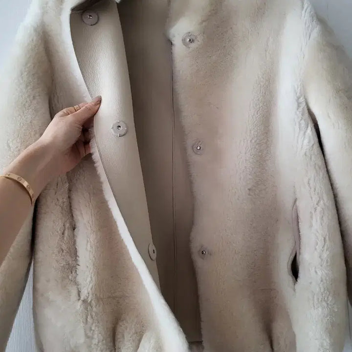 [BUNJANG] Zigot Reversible Sheepskin Mouton / 지고트 정가200 리얼양모 양털 리버시블 무스탕