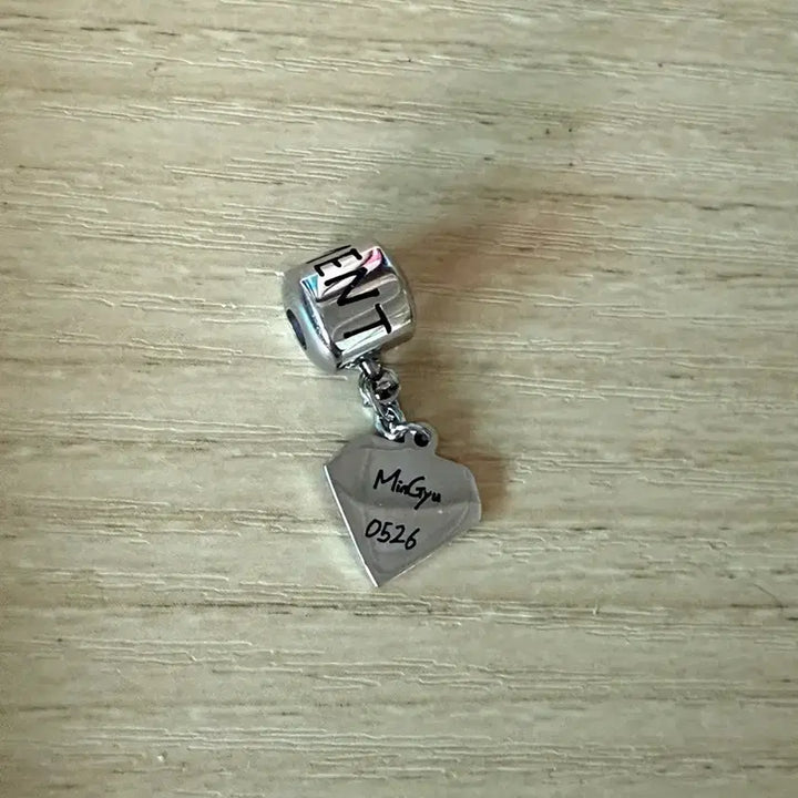 [BUNJANG] Seventeen Charm Necklace / 세븐틴 참 목걸이