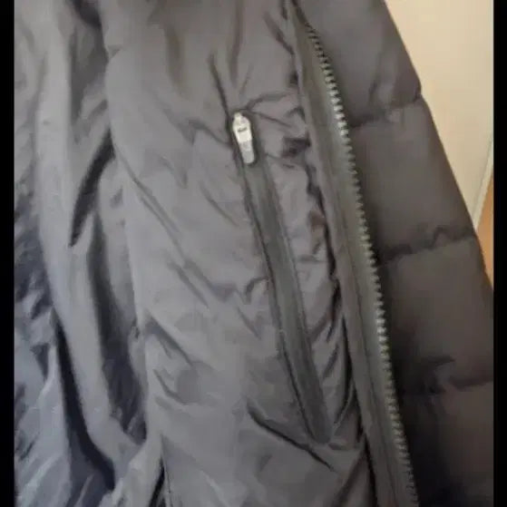 [BUNJANG] Lacoste Lightweight Padded Jacket / 라코스테 블랙 경량 패딩 점퍼