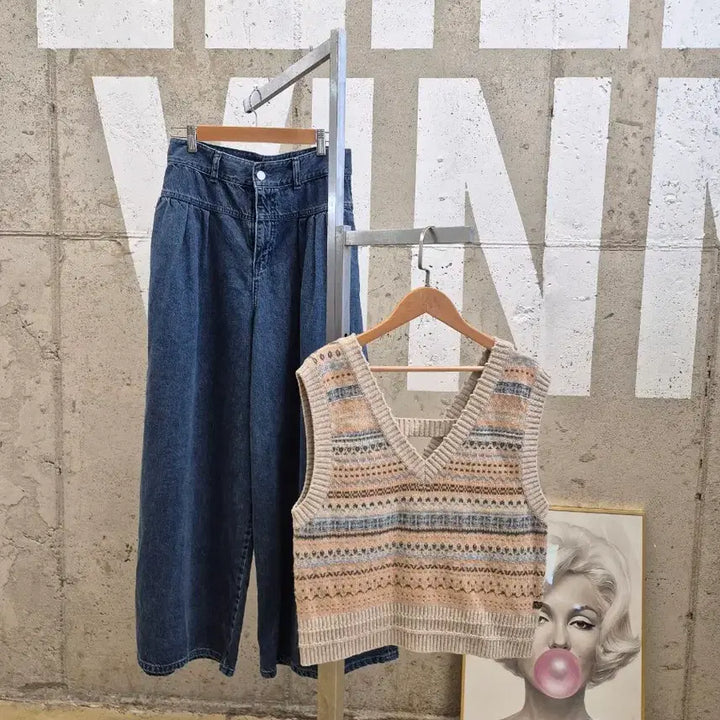 [BUNJANG] Thursday Island Jacquard Knit Vest / 특가)써스데이아일랜드 쟈카드 니트조끼(SB1