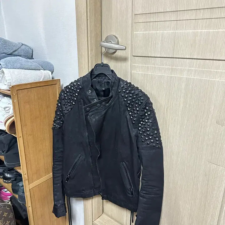 [BUNJANG] Studded Leather Black Rider Jacket (Size S) / 스터드가죽블랙라이더자켓 s
