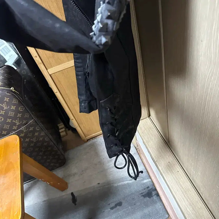 [BUNJANG] Studded Leather Black Rider Jacket (Size S) / 스터드가죽블랙라이더자켓 s