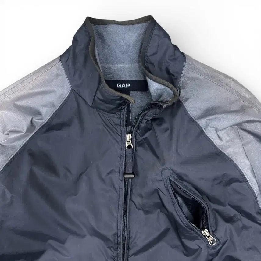 [BUNJANG] Old Navy Nylon Pullover / 올드 갭 나일론 풀오버 M