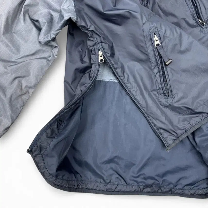 [BUNJANG] Old Navy Nylon Pullover / 올드 갭 나일론 풀오버 M