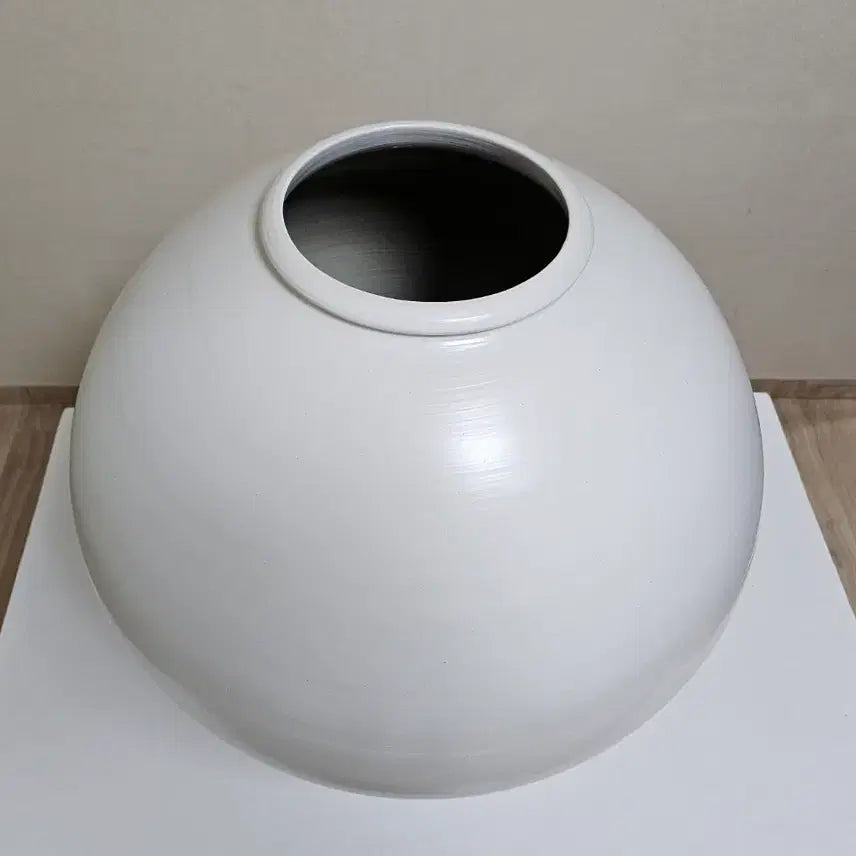 [BUNJANG] Ceramic Moon Jar / 무광 대형 달항아리 3번 (높이 55cm)