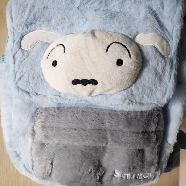 [BUNJANG] Crayon Shin-chan White Puppy Backpack / (새제품) 짱구 흰둥이 가방(백팩)