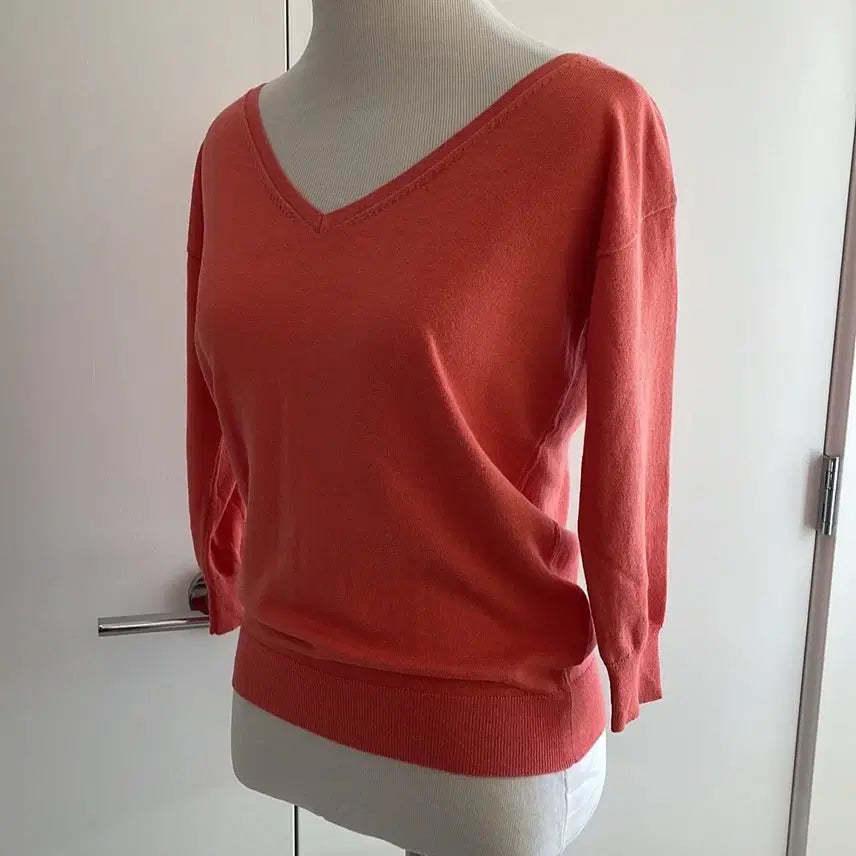 [BUNJANG] Banana Republic Silk Blend V-Neck Sweater / (XS) 바나나 리퍼블릭 실크 혼방 브이넥 스웨터 니트 / 바나나리퍼블릭