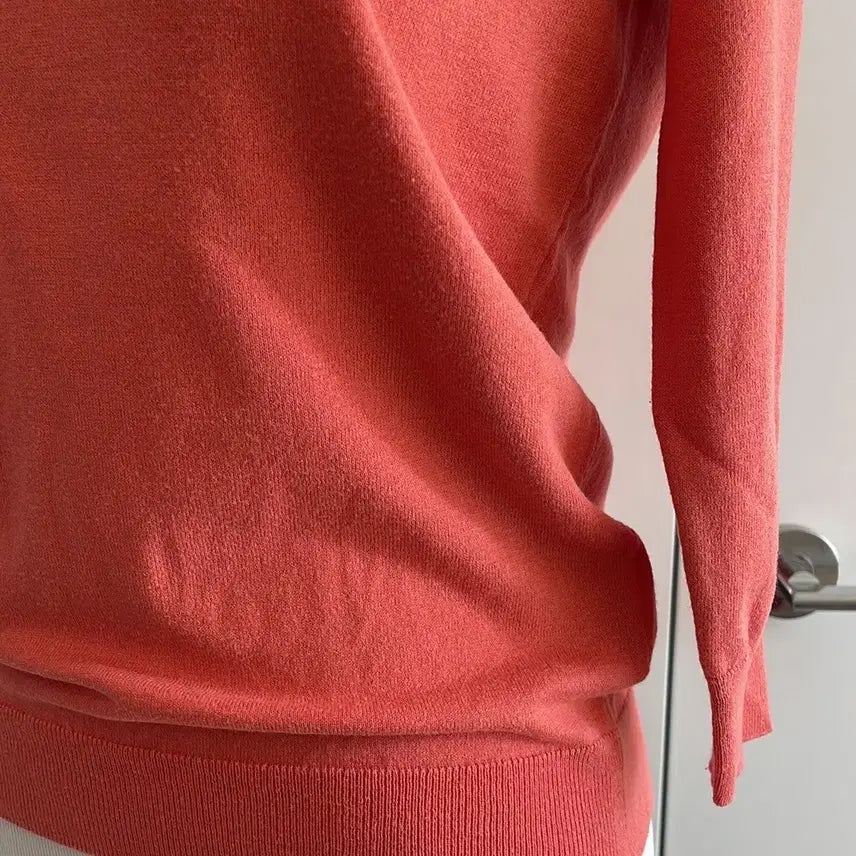 [BUNJANG] Banana Republic Silk Blend V-Neck Sweater / (XS) 바나나 리퍼블릭 실크 혼방 브이넥 스웨터 니트 / 바나나리퍼블릭