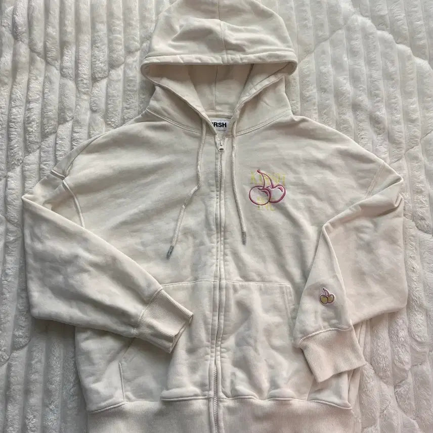 [BUNJANG] KIRSH Hoodie Zip-up / 키르시 후드집업