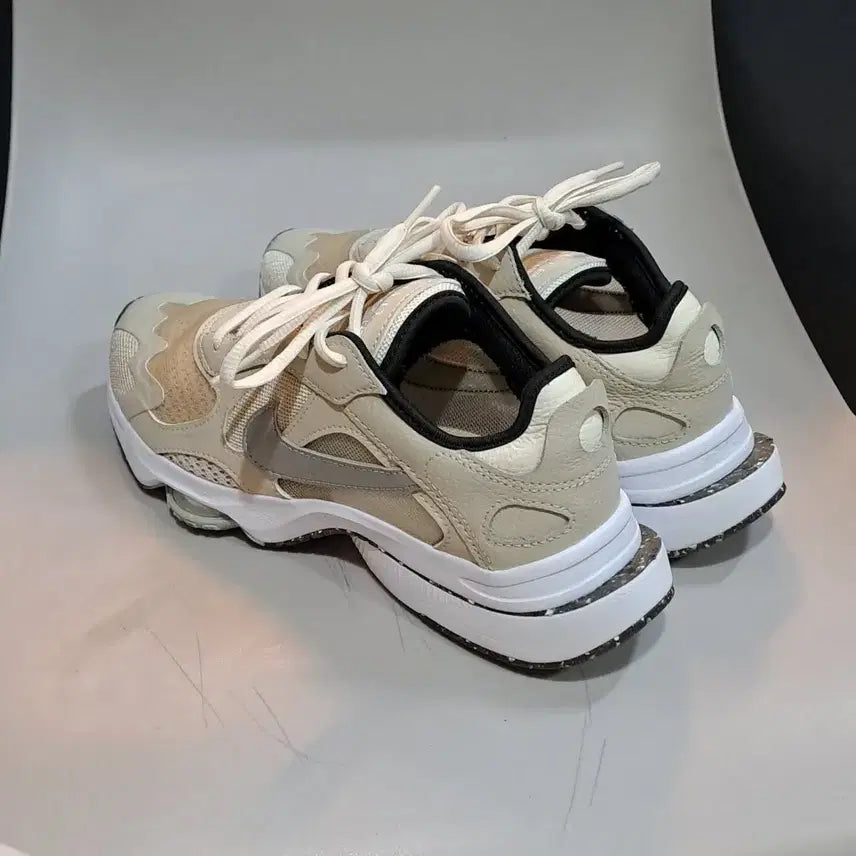 [BUNJANG] Nike Air Zoom Division Oatmeal 225mm / 나이키 에어 줌 디비전 오트밀 225mm