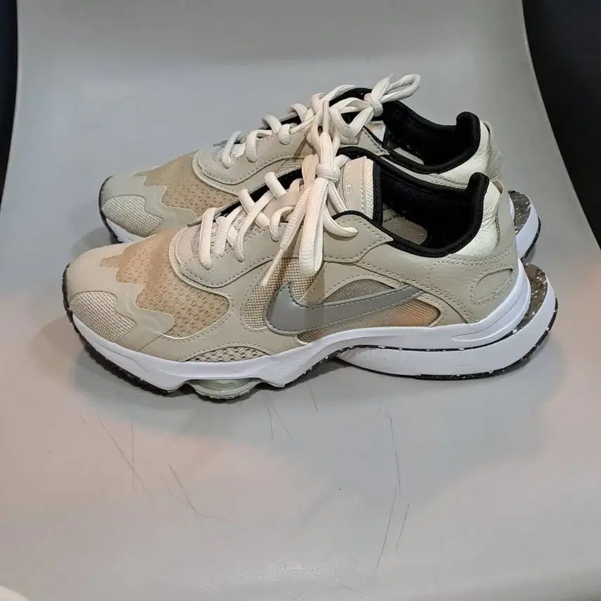 [BUNJANG] Nike Air Zoom Division Oatmeal 225mm / 나이키 에어 줌 디비전 오트밀 225mm