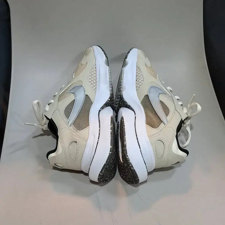 [BUNJANG] Nike Air Zoom Division Oatmeal 225mm / 나이키 에어 줌 디비전 오트밀 225mm