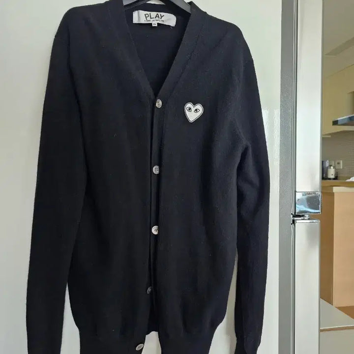 [BUNJANG] Comme des Garcons Black Emblem Cardigan / 꼼데가르송 블랙 와펜 가디건