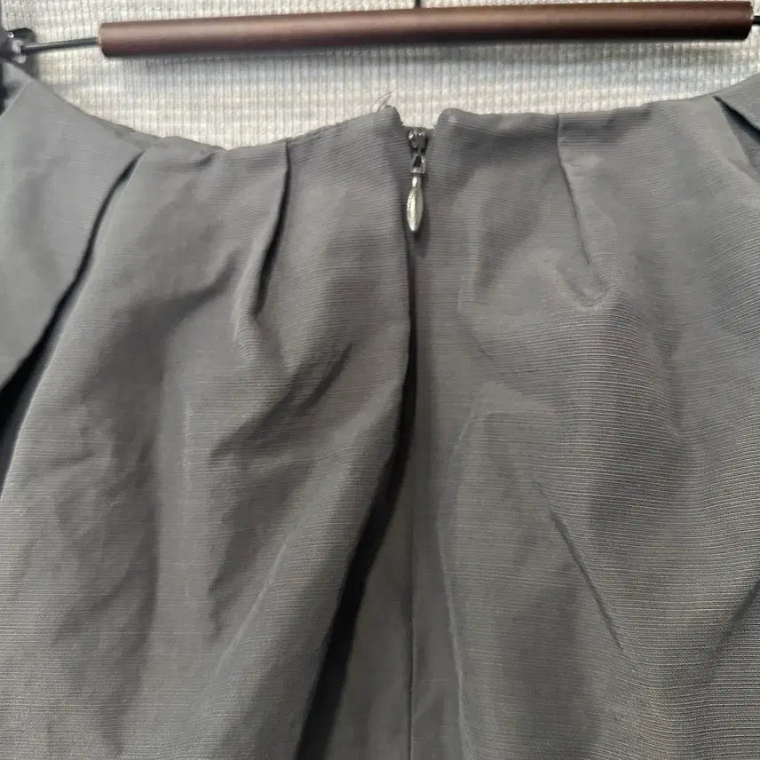 [BUNJANG] COS Kids Pleated Mini Skirt / 코스 COS 키즈 플리츠 미니 스커트