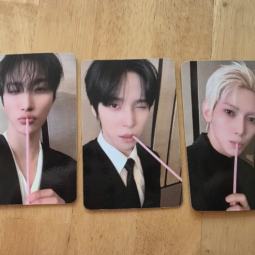 set 에이티즈 신촌 애플뮤직 오픽 offik 음료특전 포카 ateez