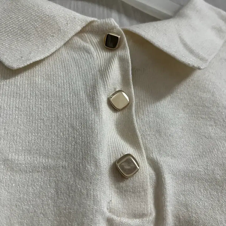 [BUNJANG] Georges Rech Ivory Collar T-Shirt Size 66 / georges rech 카라티