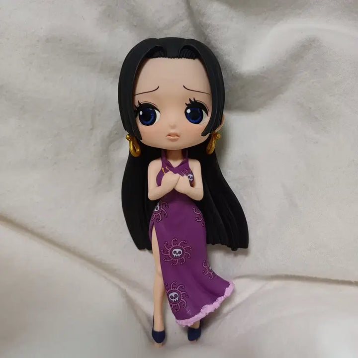[BUNJANG] One Piece Boa Hancock Qposket Figure / [원피스] Qposket 보아 핸콕 피규어