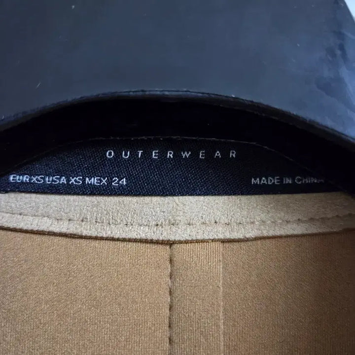 [BUNJANG] Zara Suede Long Trench Coat Beige / 자라 스웨이드 롱 트렌치 코트 베이지