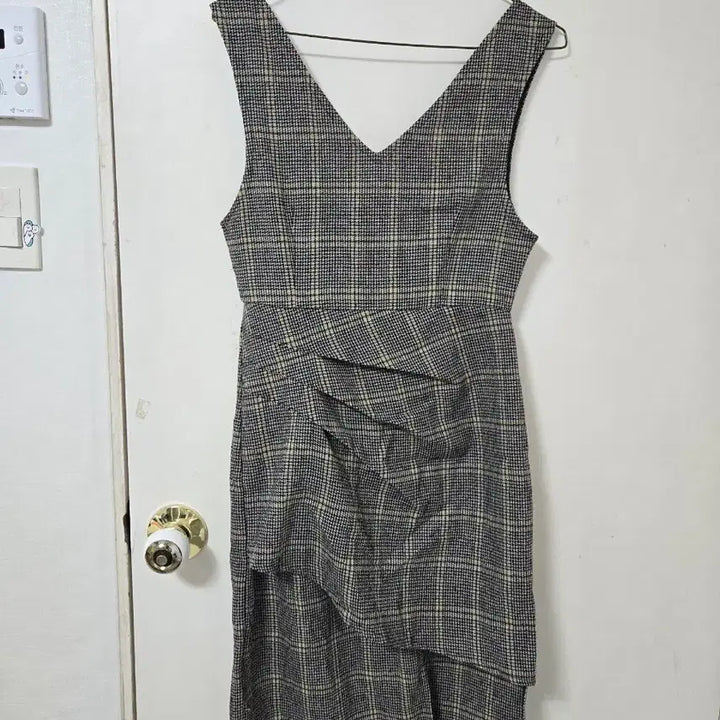 [BUNJANG] Check Pattern Shirring Asymmetric Dress / 체크 패턴 원피스