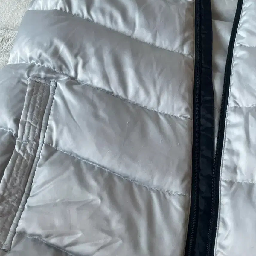 [BUNJANG] Real Madrid Hooded Padded Vest / 레알마드리드 후드 패딩조끼 S