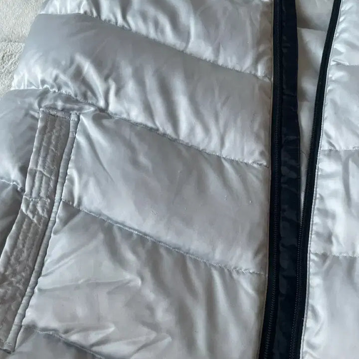 [BUNJANG] Real Madrid Hooded Padded Vest / 레알마드리드 후드 패딩조끼 S