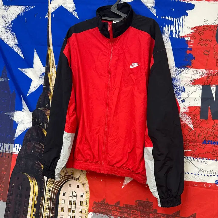 [BUNJANG] Nike Swoosh Oversized Batwing Windbreaker L (Size 100) / s급 나이키 스우시 오버핏 가오리핏 바람막이 L100