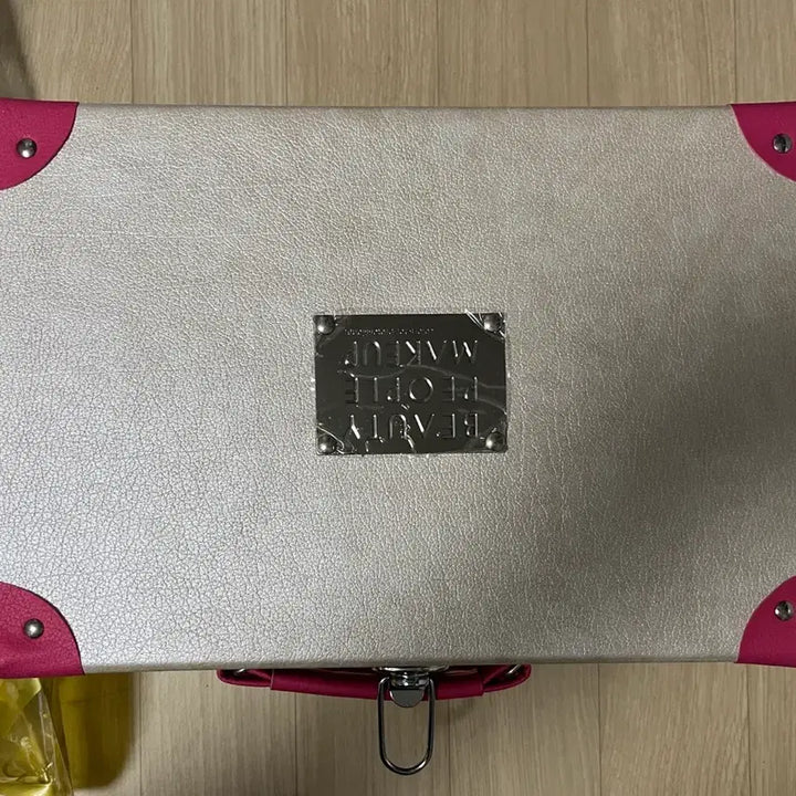 [BUNJANG] Beauty People Makeup Box / 뷰티피플 메이크업 박스