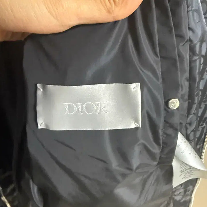 [BUNJANG] Dior Padded Jacket (Navy) Size 46 / 디올패딩 46사이즈 국내100 (네이비) 인보이스보유