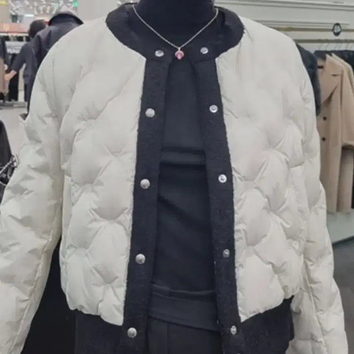 [BUNJANG] Sisley Quilted Jacket / 시슬리 퀼팅자켓 60만