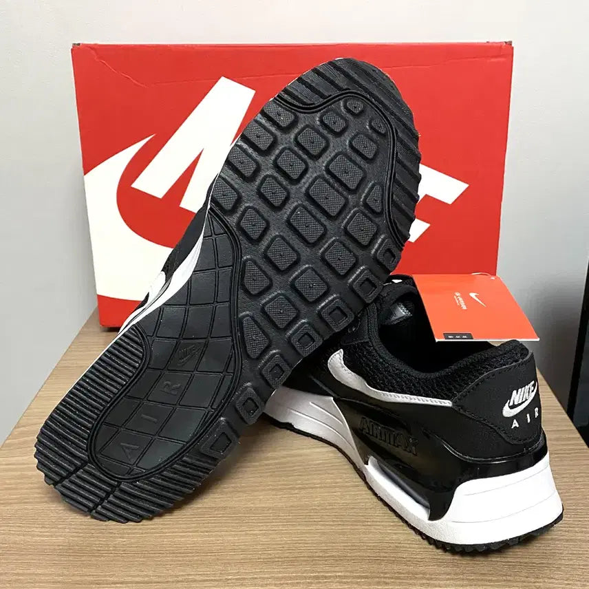 [BUNJANG] Nike Air Max Sneakers / (새제품) 나이키 에어맥스 280mm 정품