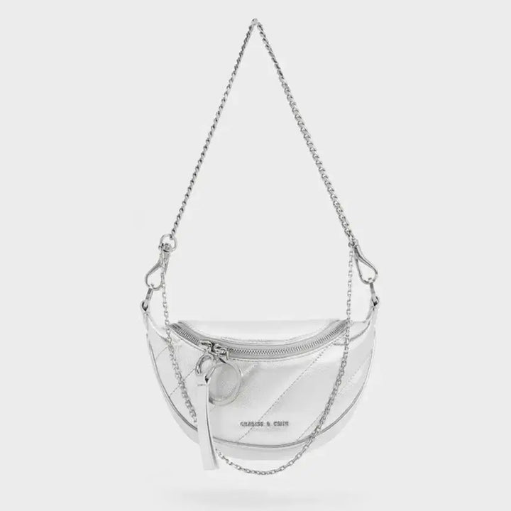 [BUNJANG] Charles & Keith Han So-hee Silver Chain Crossbody Bag / 찰스앤키스 실버 체인 크로스백 한소희